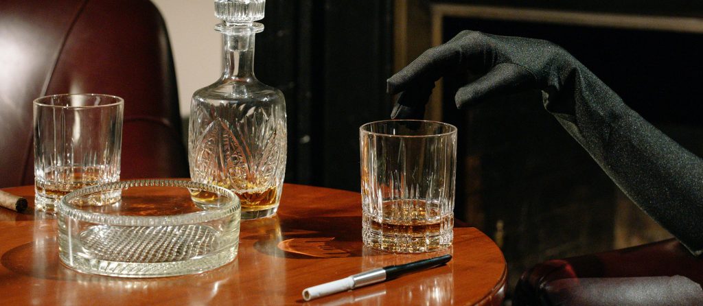 Plongez dans l’ambiance envoûtante des années 20…

Les Épicuriens vous invitent à une soirée Prohibition exceptionnelle le 28 mars à partir de 20h30.
Une nuit hors du temps, entre élégance, mystère et fête.